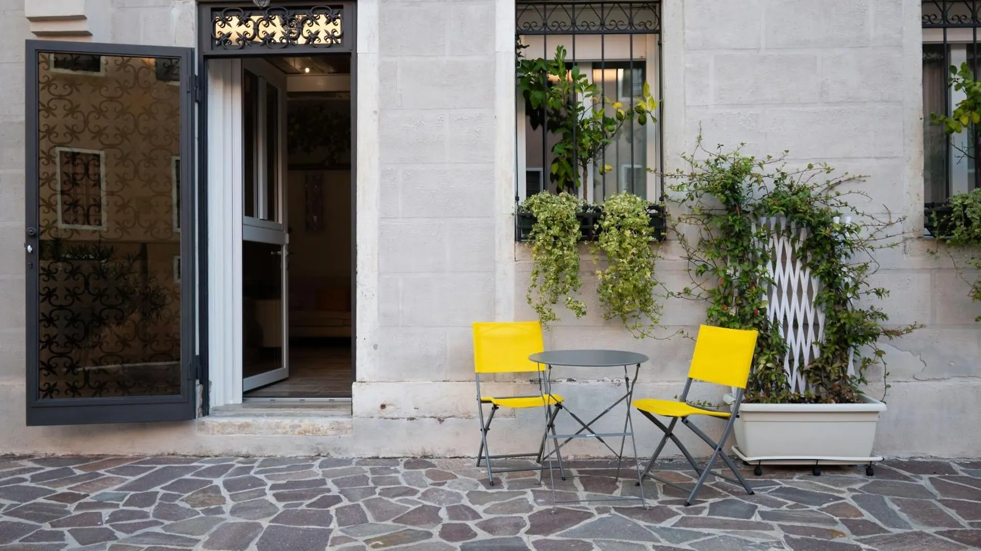 Lemon House Apartment Venice Italy